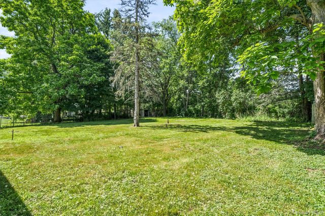 25 Ferrara Drive, Middletown, NY 10941