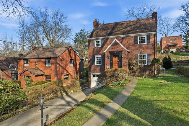 12 Hawthorne Road, Forest Hills Boro, PA 15221