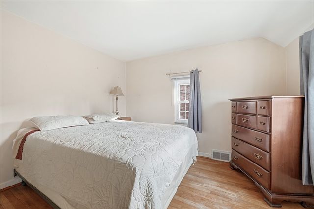 12 Hawthorne Road, Forest Hills Boro, PA 15221