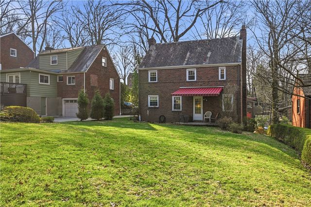 12 Hawthorne Road, Forest Hills Boro, PA 15221