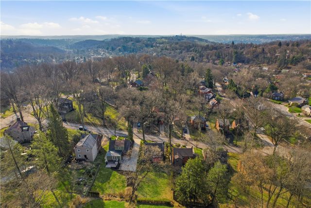 12 Hawthorne Road, Forest Hills Boro, PA 15221