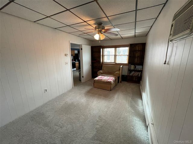 413 37th Street, Lindenhurst, NY 11757