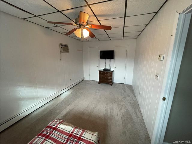 413 37th Street, Lindenhurst, NY 11757