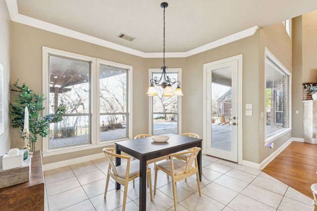 5808 Lakeside Drive, Fort Worth, TX 76179