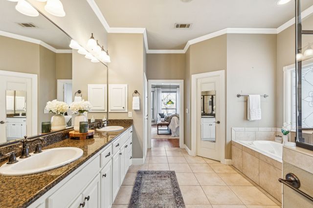 5808 Lakeside Drive, Fort Worth, TX 76179