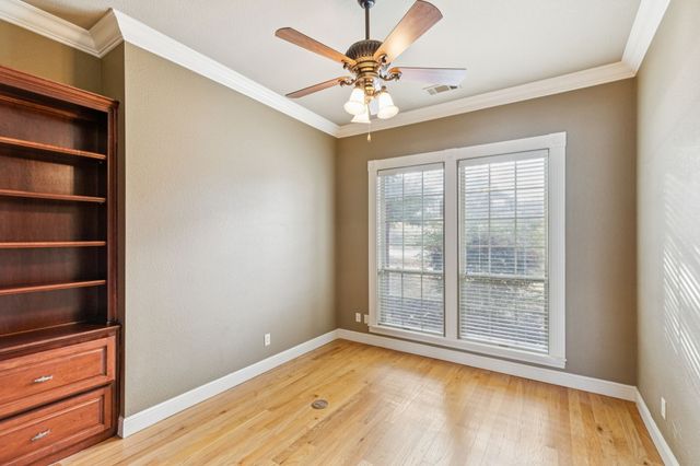 5808 Lakeside Drive, Fort Worth, TX 76179