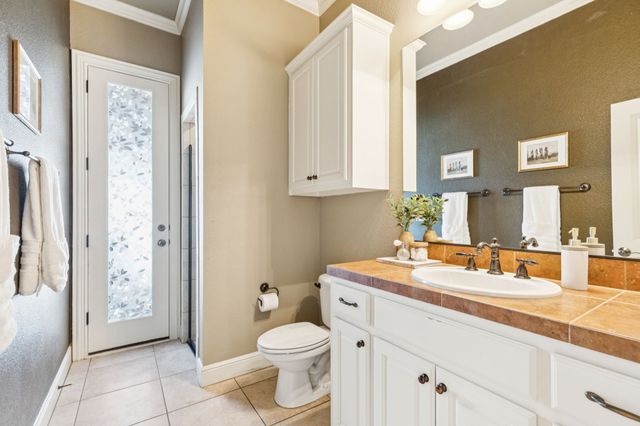 5808 Lakeside Drive, Fort Worth, TX 76179