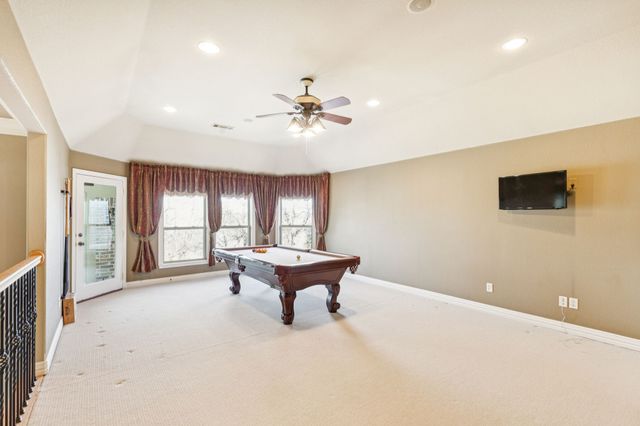 5808 Lakeside Drive, Fort Worth, TX 76179