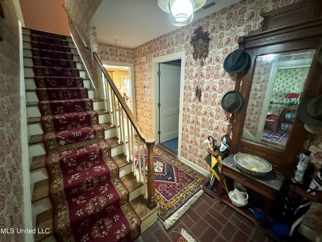 120 Ridgecrest Lane, Clarksdale, MS 38614