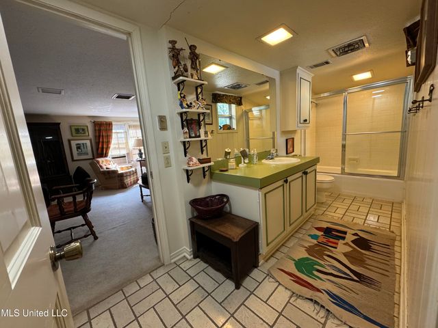 120 Ridgecrest Lane, Clarksdale, MS 38614