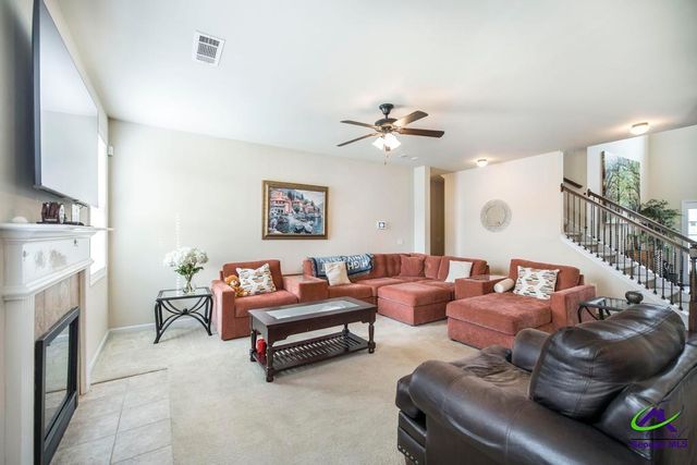 100 Meadows Walk Drive, Byron, GA 31008