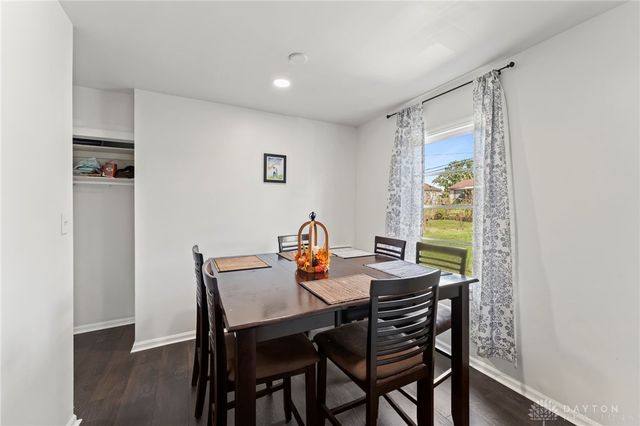 1630 Falke Drive, Dayton, OH 45432