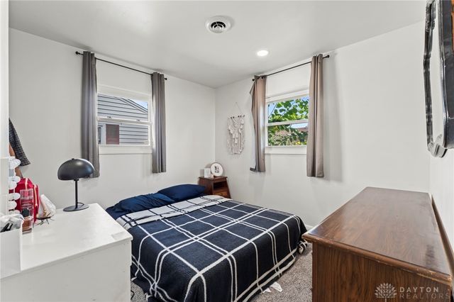 1630 Falke Drive, Dayton, OH 45432