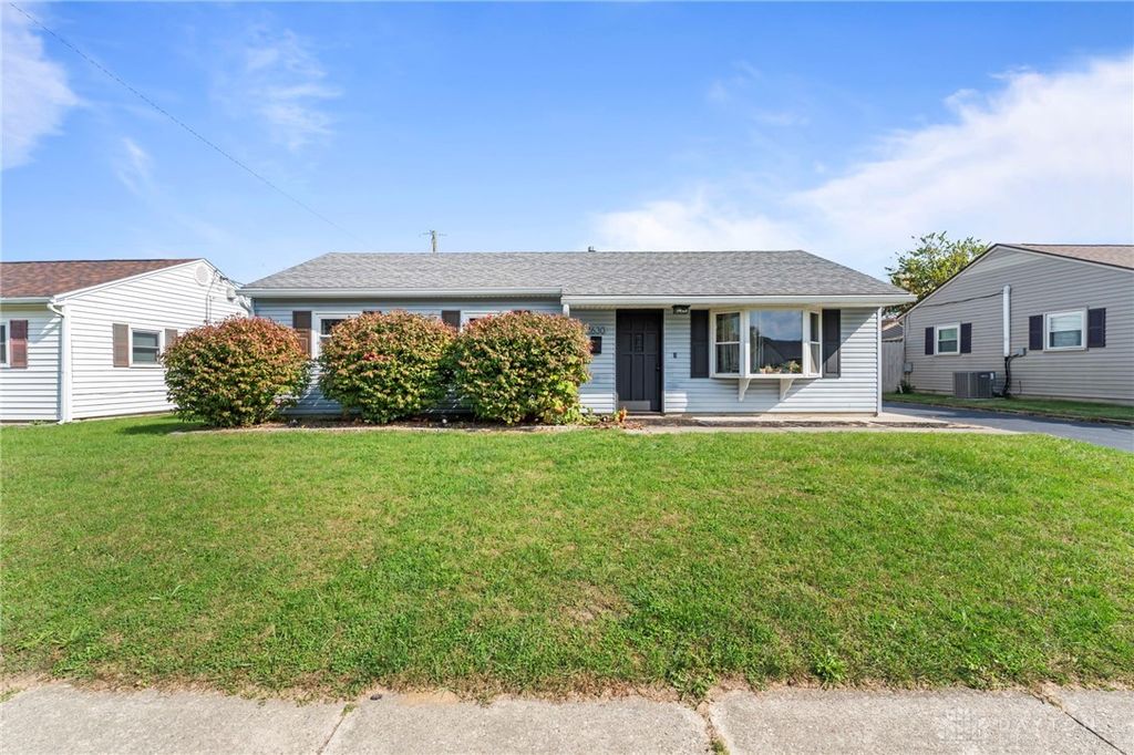 1630 Falke Drive, Dayton, OH 45432