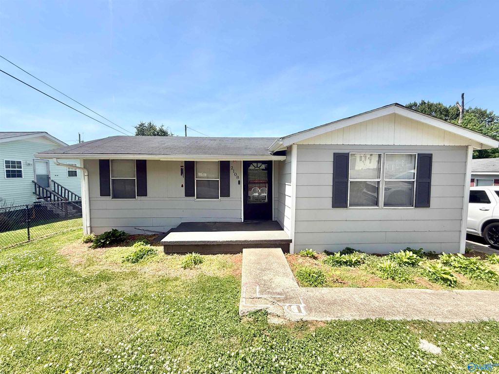 2108 Luke Street, Athens, AL 35611