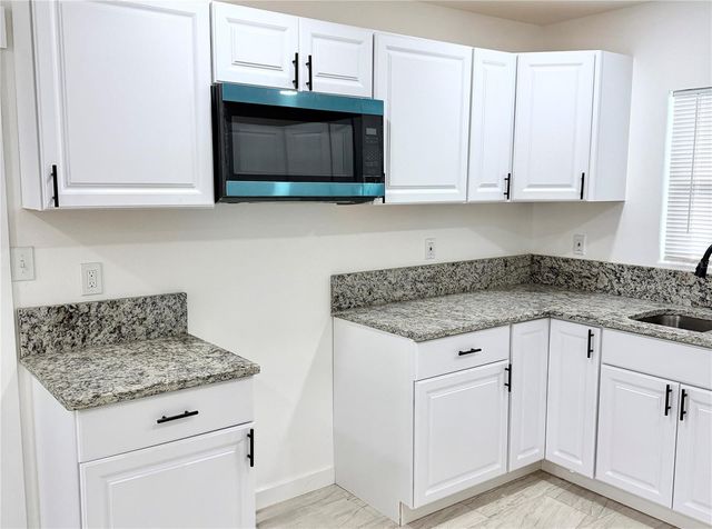 3424 16TH STREET E, Bradenton, FL 34208