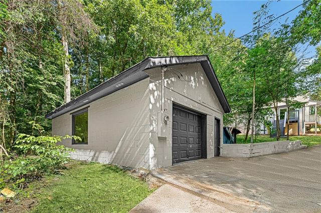 88 Tanners Bridge Road, Bethlehem, GA 30620