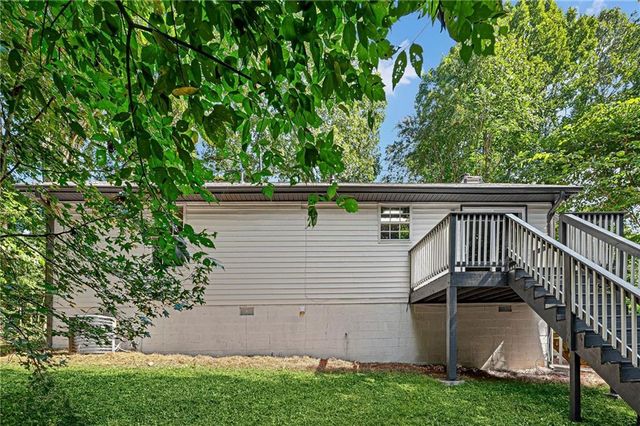 88 Tanners Bridge Road, Bethlehem, GA 30620