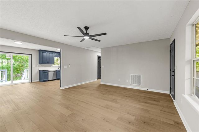 88 Tanners Bridge Road, Bethlehem, GA 30620