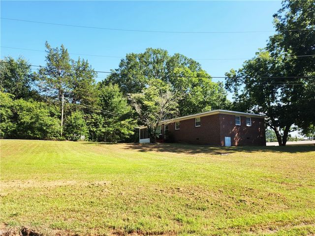 115 Holcombe Street, Westminster, SC 29693