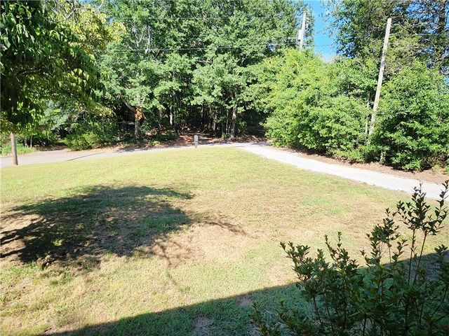 115 Holcombe Street, Westminster, SC 29693