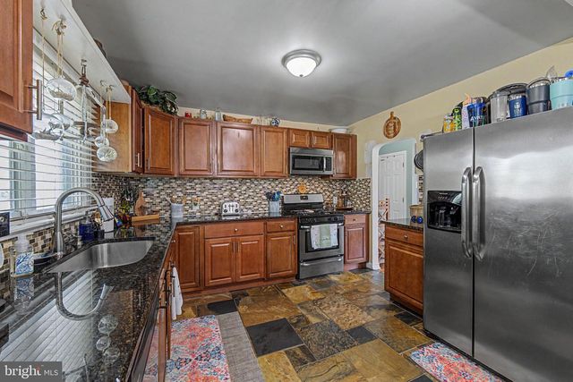 233 PURDUE AVE, Pemberton, NJ 08068