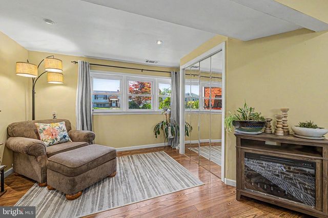 233 PURDUE AVE, Pemberton, NJ 08068