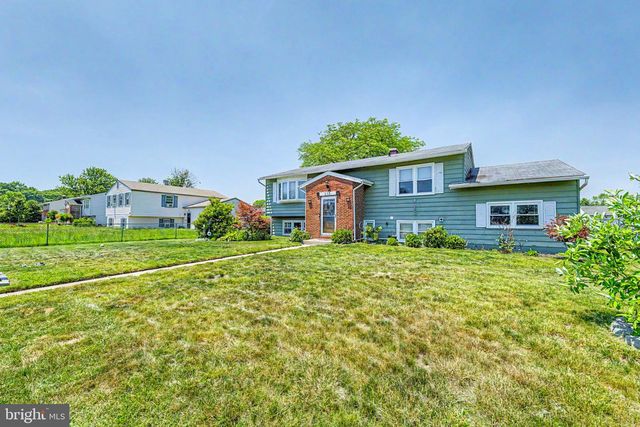 233 PURDUE AVE, Pemberton, NJ 08068