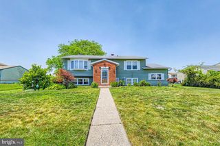 233 PURDUE AVE, Pemberton, NJ 08068