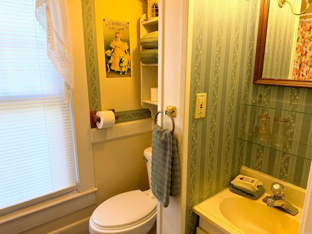 307 W Washington St., Mountain View, AR 72560