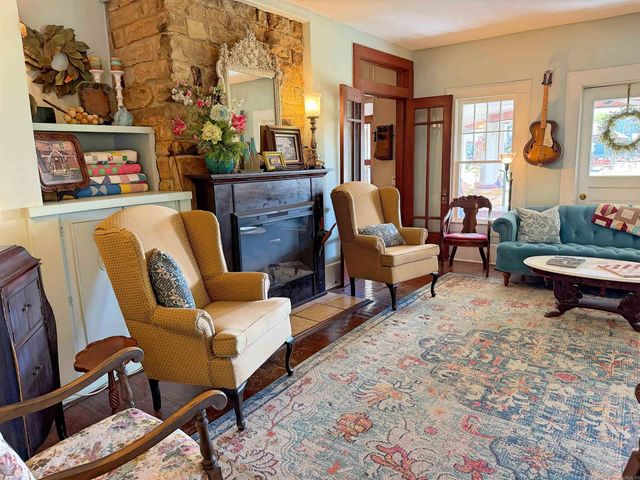 307 W Washington St., Mountain View, AR 72560