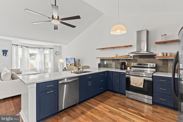 366 MEDALLION DR, Prince Frederick, MD 20678