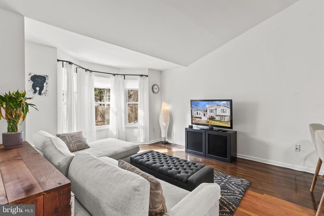 366 MEDALLION DR, Prince Frederick, MD 20678