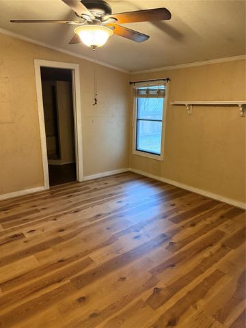 2611 Lilac Street, Pasadena, TX 77503