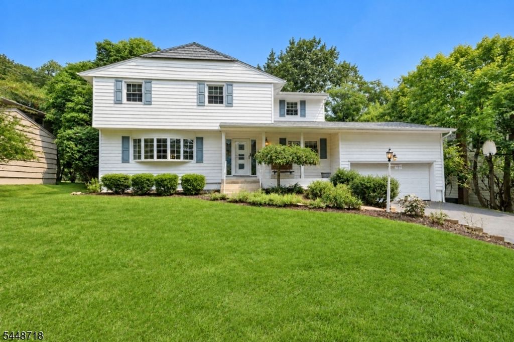7 Rosemont Ter, West Orange Twp., NJ 07052 — exterior