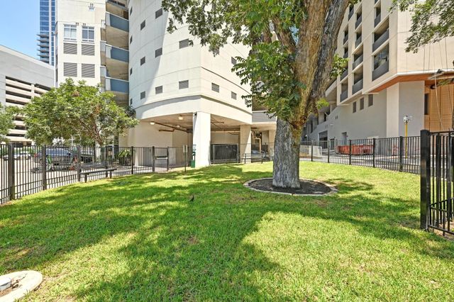 603 Davis ST 2108, Austin, TX 78701