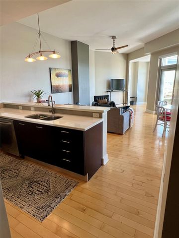 603 Davis ST 2108, Austin, TX 78701