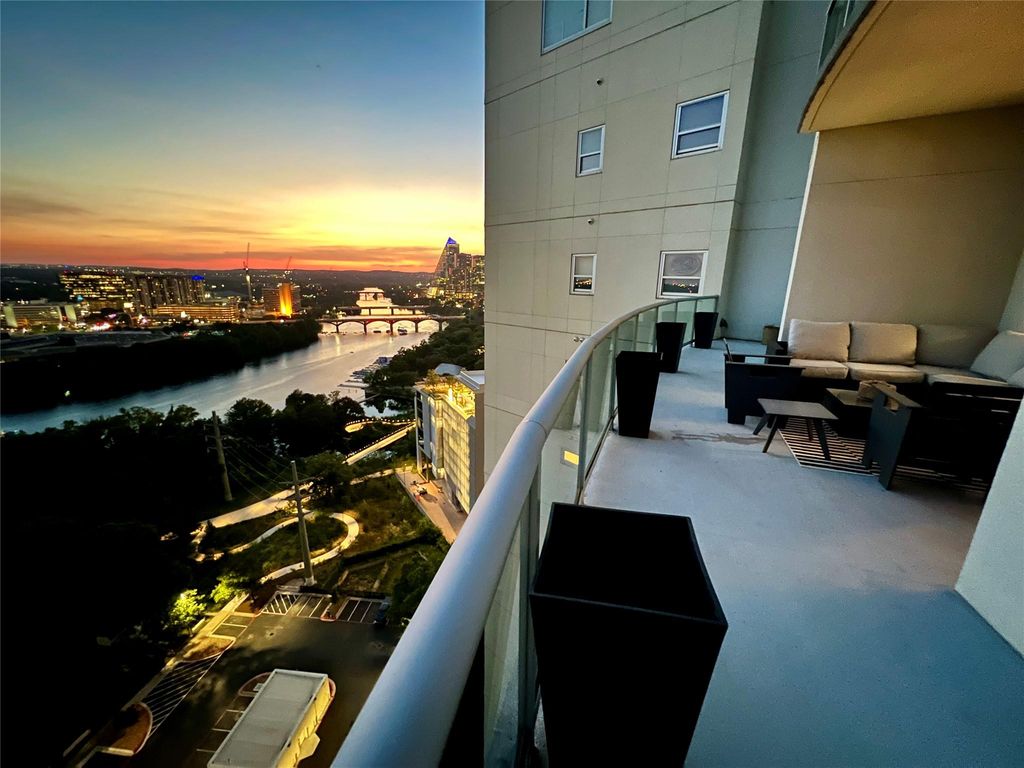 603 Davis ST 2108, Austin, TX 78701