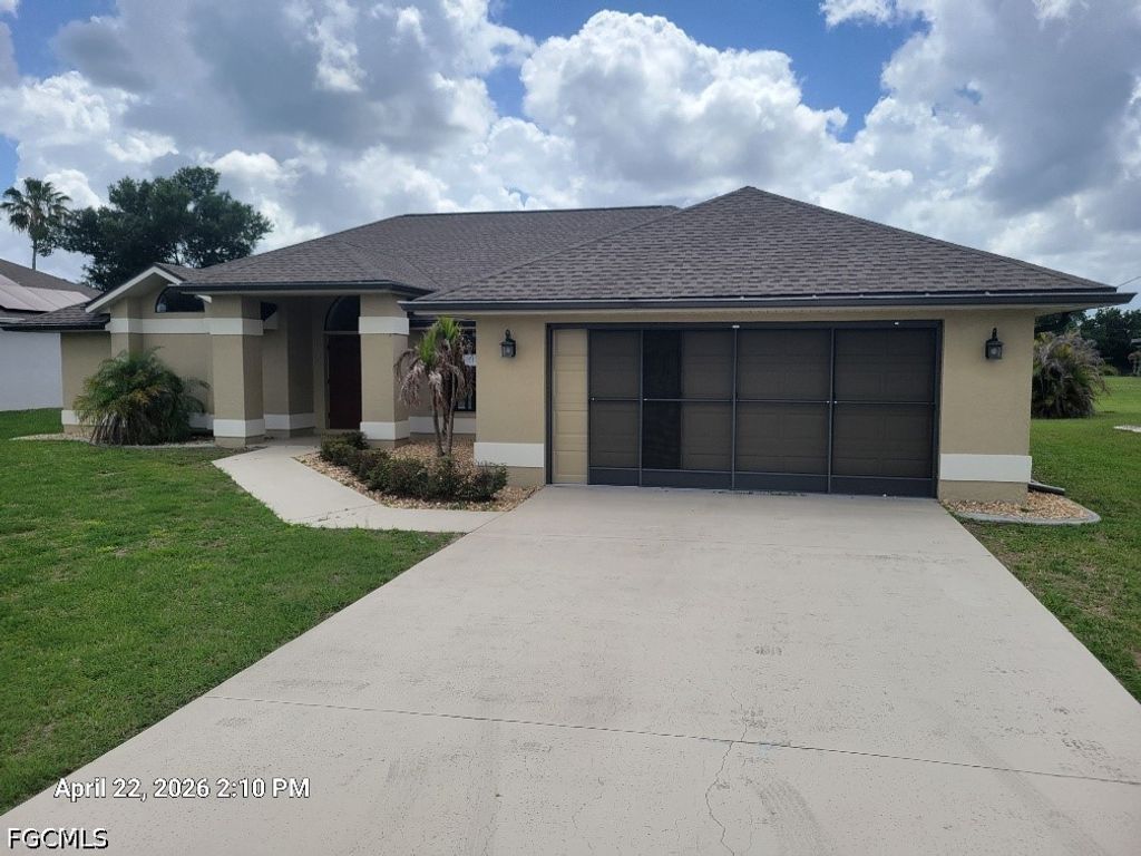 27051 Tierra Del Fuego CIR, Punta Gorda, FL 33983