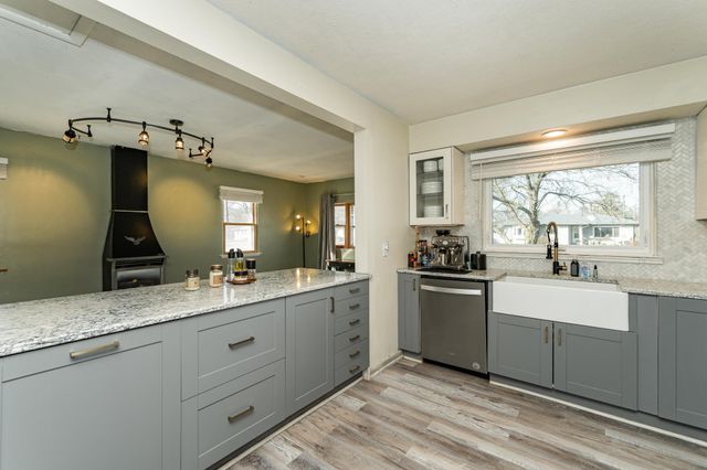 2302 Pearl Court SE, Rochester, MN 55904