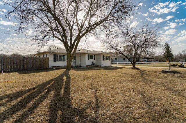 2302 Pearl Court SE, Rochester, MN 55904