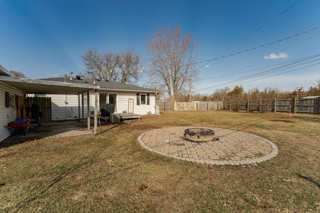 2302 Pearl Court SE, Rochester, MN 55904