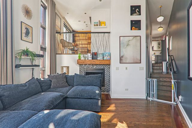 1608 S Throop Street, Chicago, IL 60608