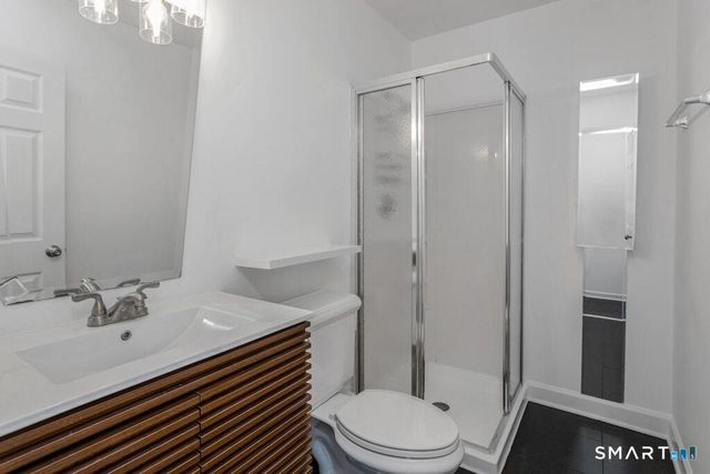 455 Hope Street APT 4B, Stamford, CT 06906