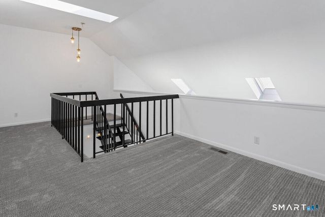 455 Hope Street APT 4B, Stamford, CT 06906