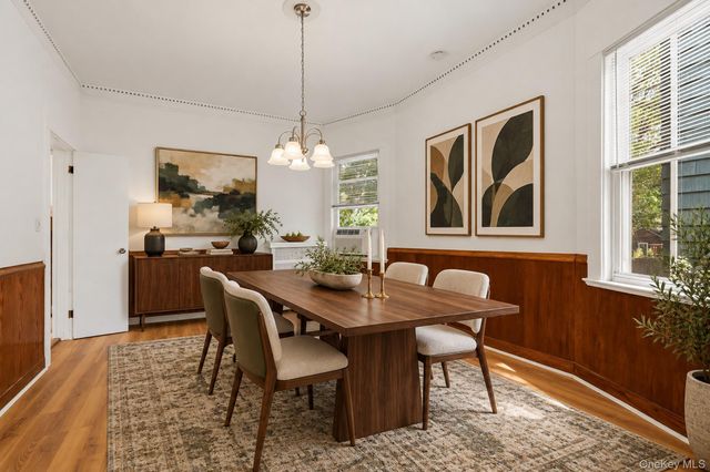 82 Quinby Avenue, White Plains, NY 10606
