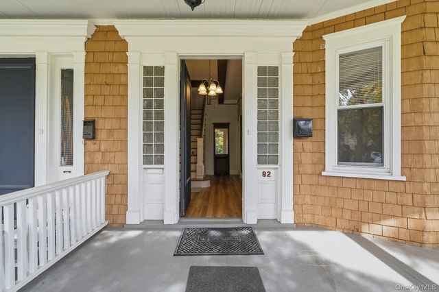 82 Quinby Avenue, White Plains, NY 10606