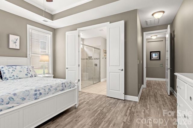 8416 Festival Way, Charlotte, NC 28215