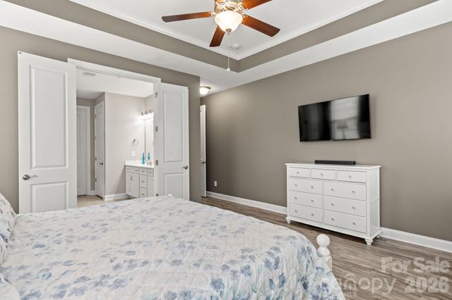 8416 Festival Way, Charlotte, NC 28215