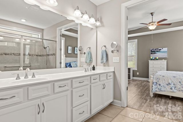 8416 Festival Way, Charlotte, NC 28215